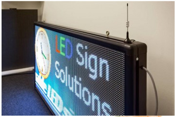 Знак СИД полного цвета P6RGB, доска рекламируя знака цифров поддержки WiFi на открытом воздухе