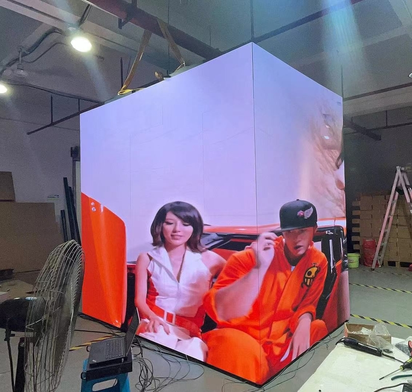 реклама экрана 3840hz СИД крытых P2.5RGB 4 заливки формы 640x480 сторон шкафа большая